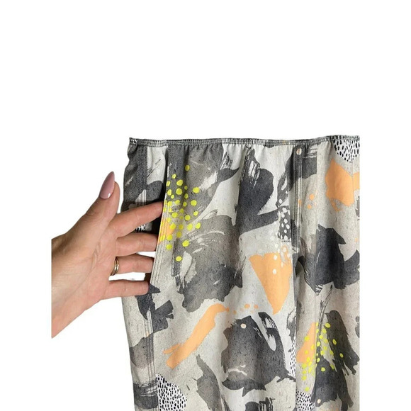 Lululemon Om Pant Mini Art Pop White Multi-sz approx. 6 - Picture 8 of 13